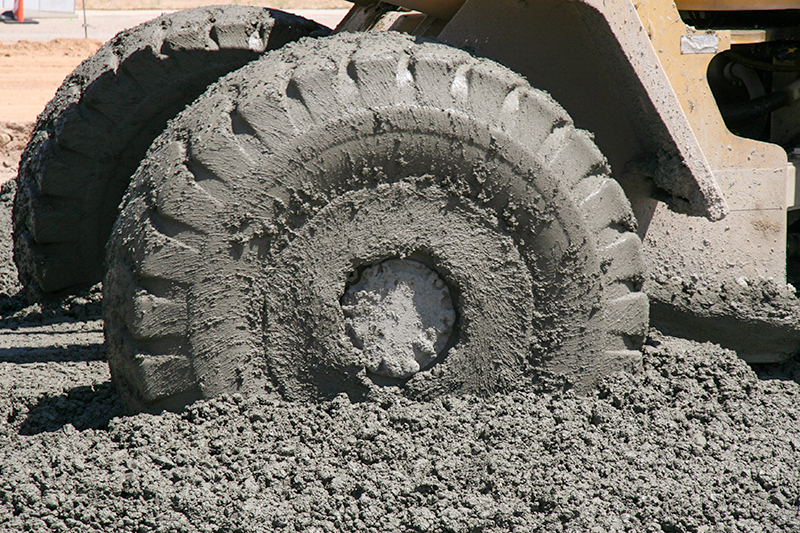 Paving tire