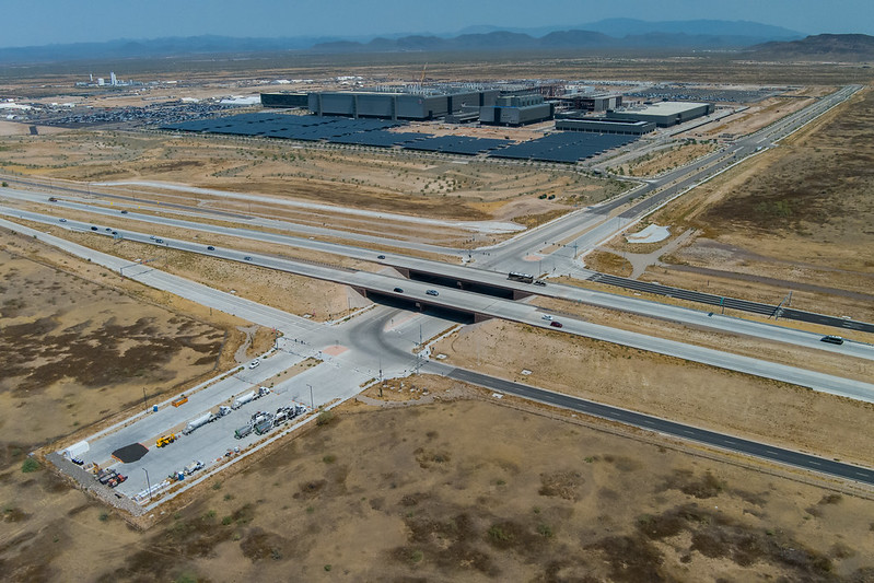 Aerial view of 43rd Avenue interchange with Loop 303