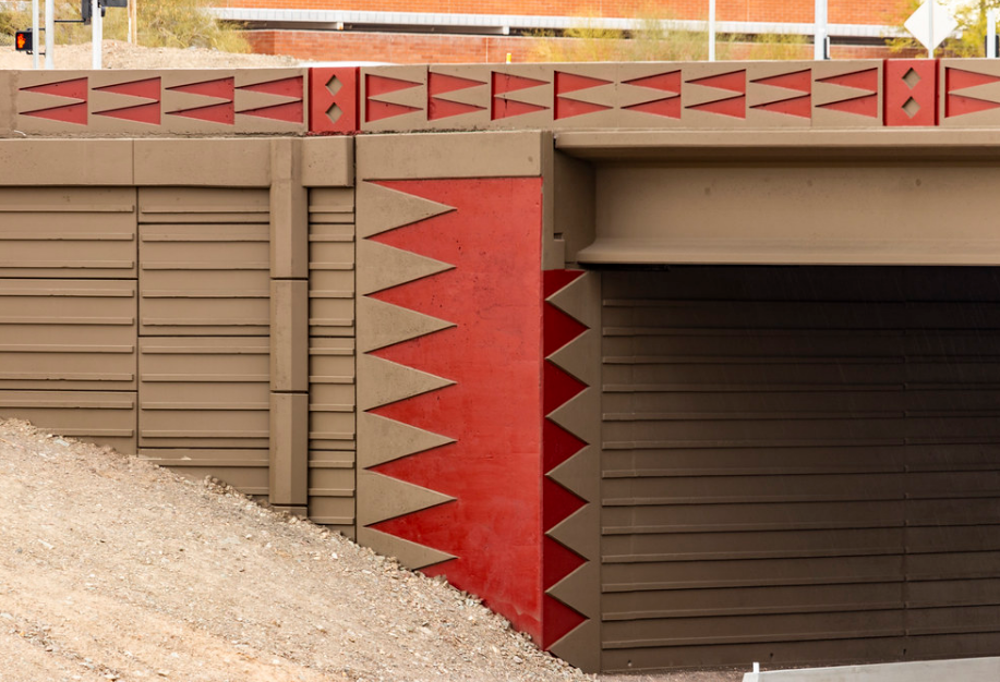 Art on a South Mountain Freeway interchange