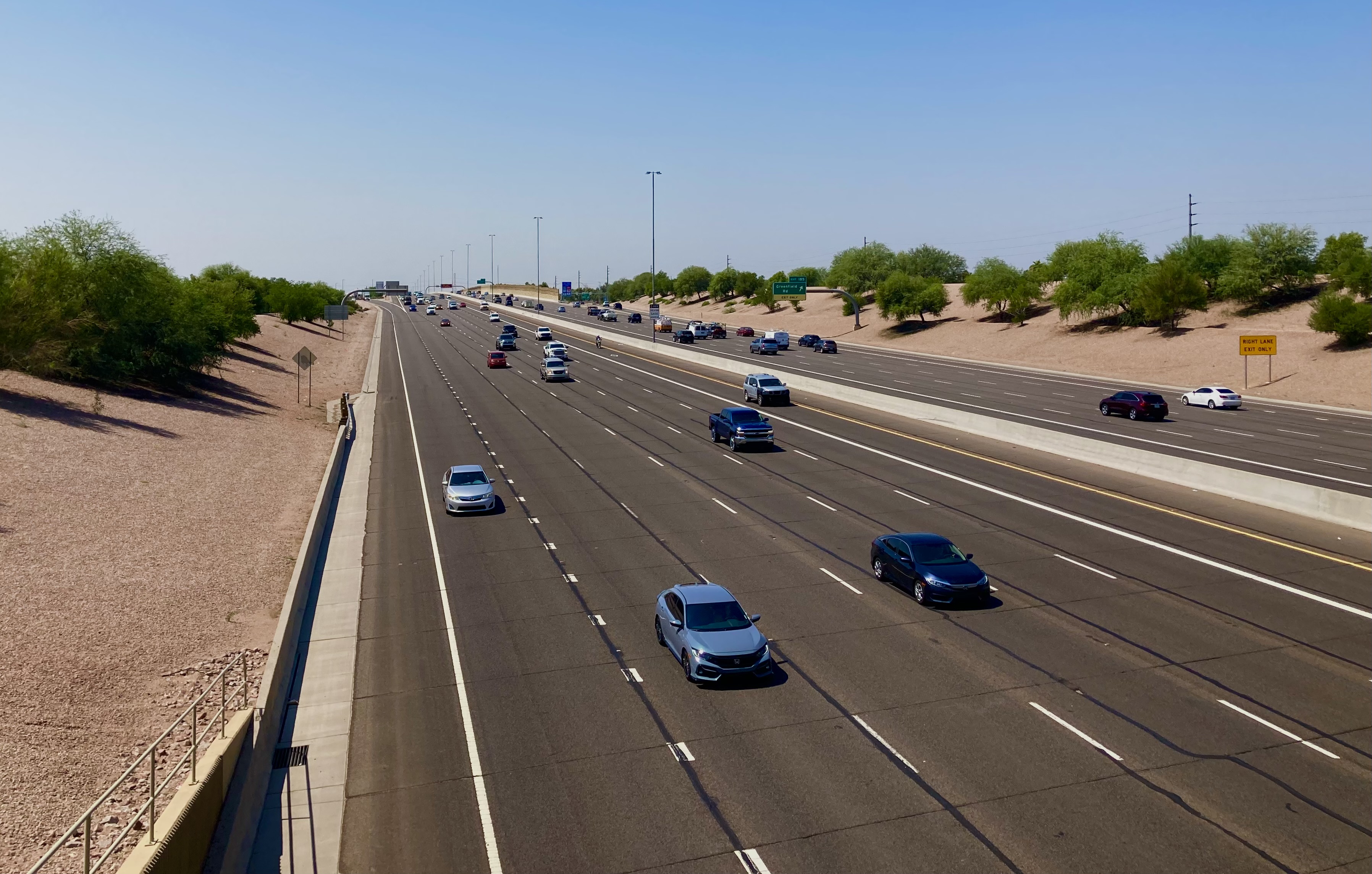 Traffic on freeway