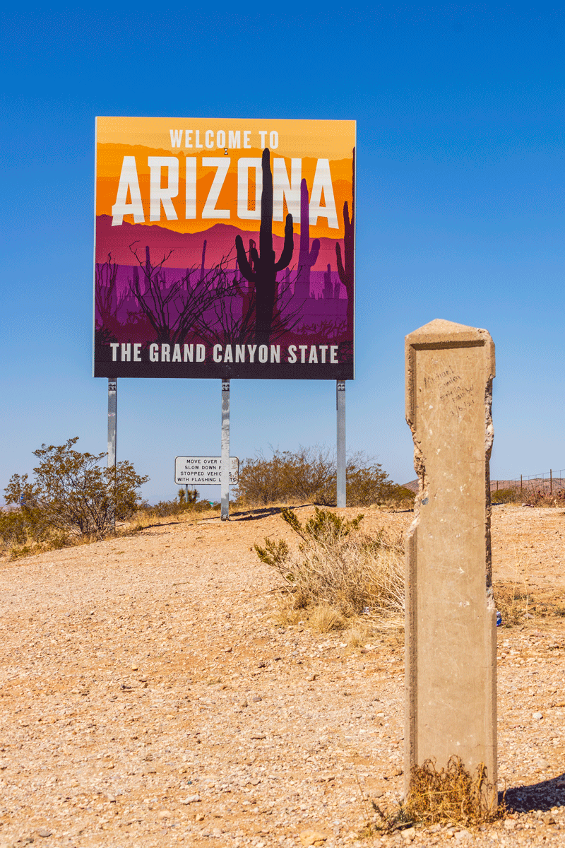 Welcome to Arizona roadside sign