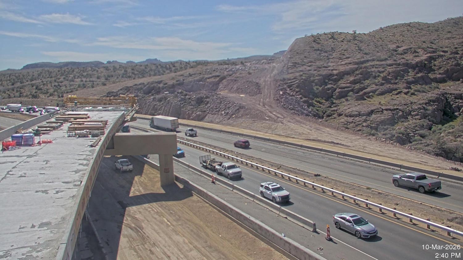 Highway grading and bridge construction along I-40 near US 93 in Kingman.