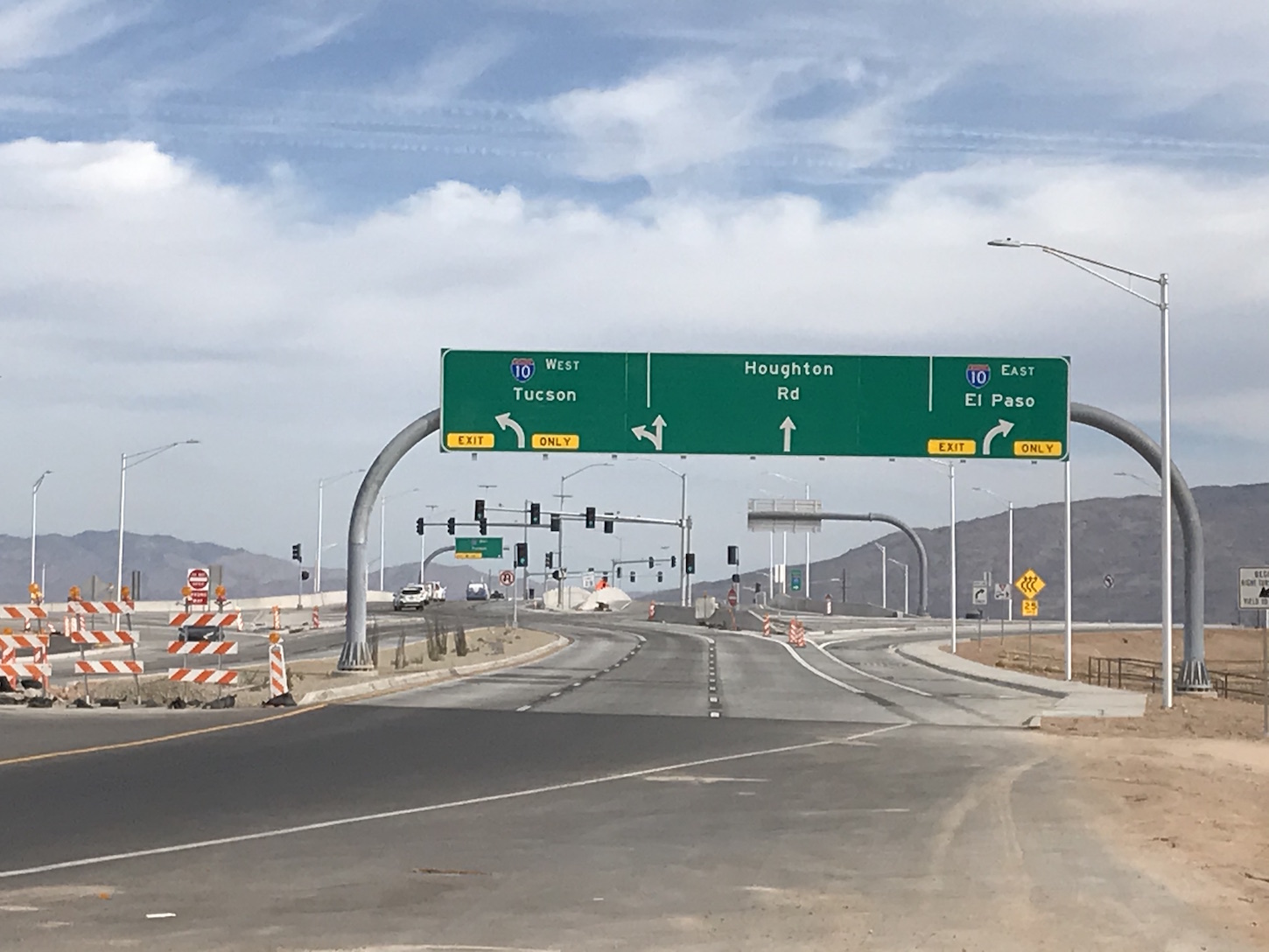 Photo of completed I-10/Houghton Road interchange