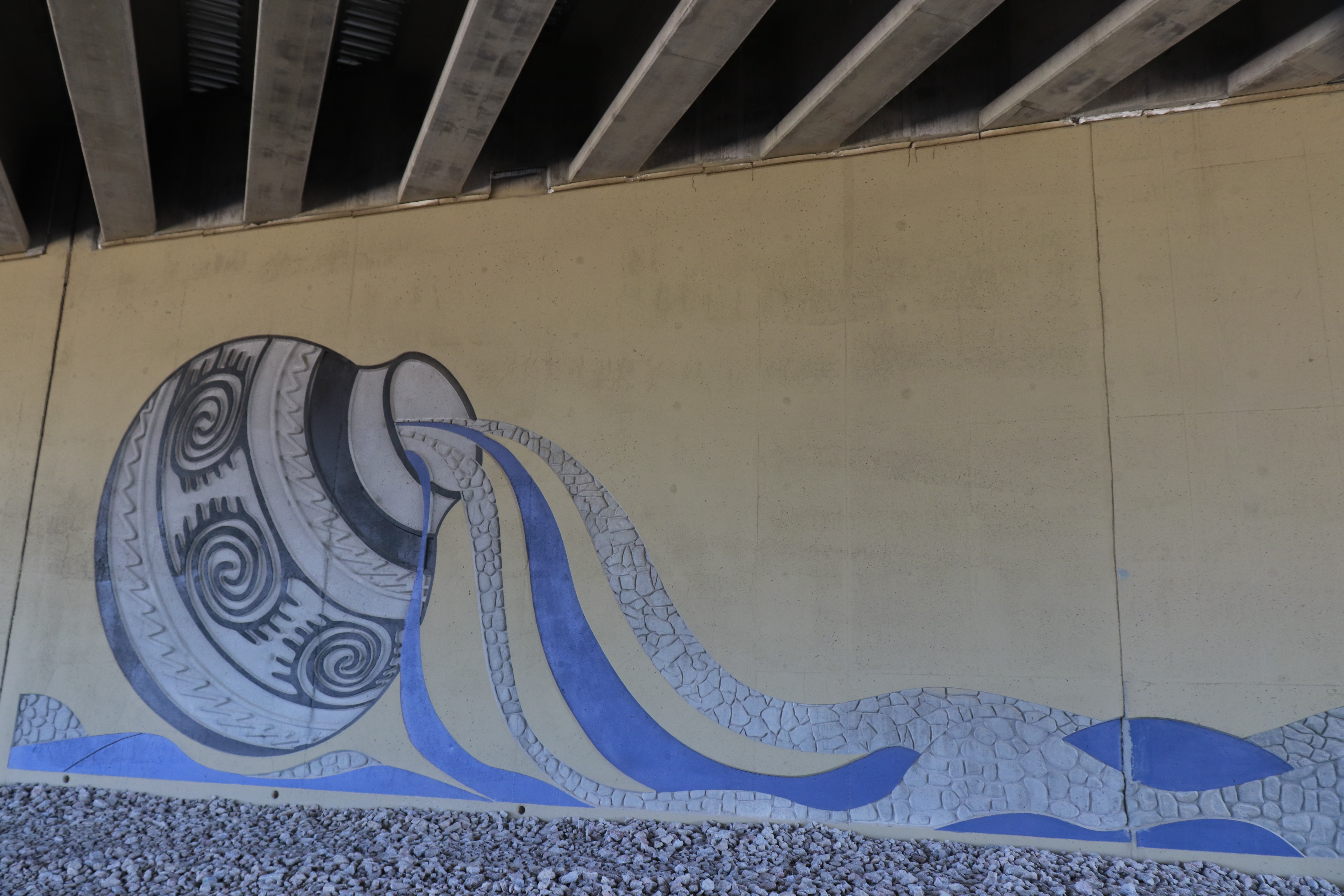 Mural on Interstate 10 under the Jimmie Kerr Bridge in Casa Grande