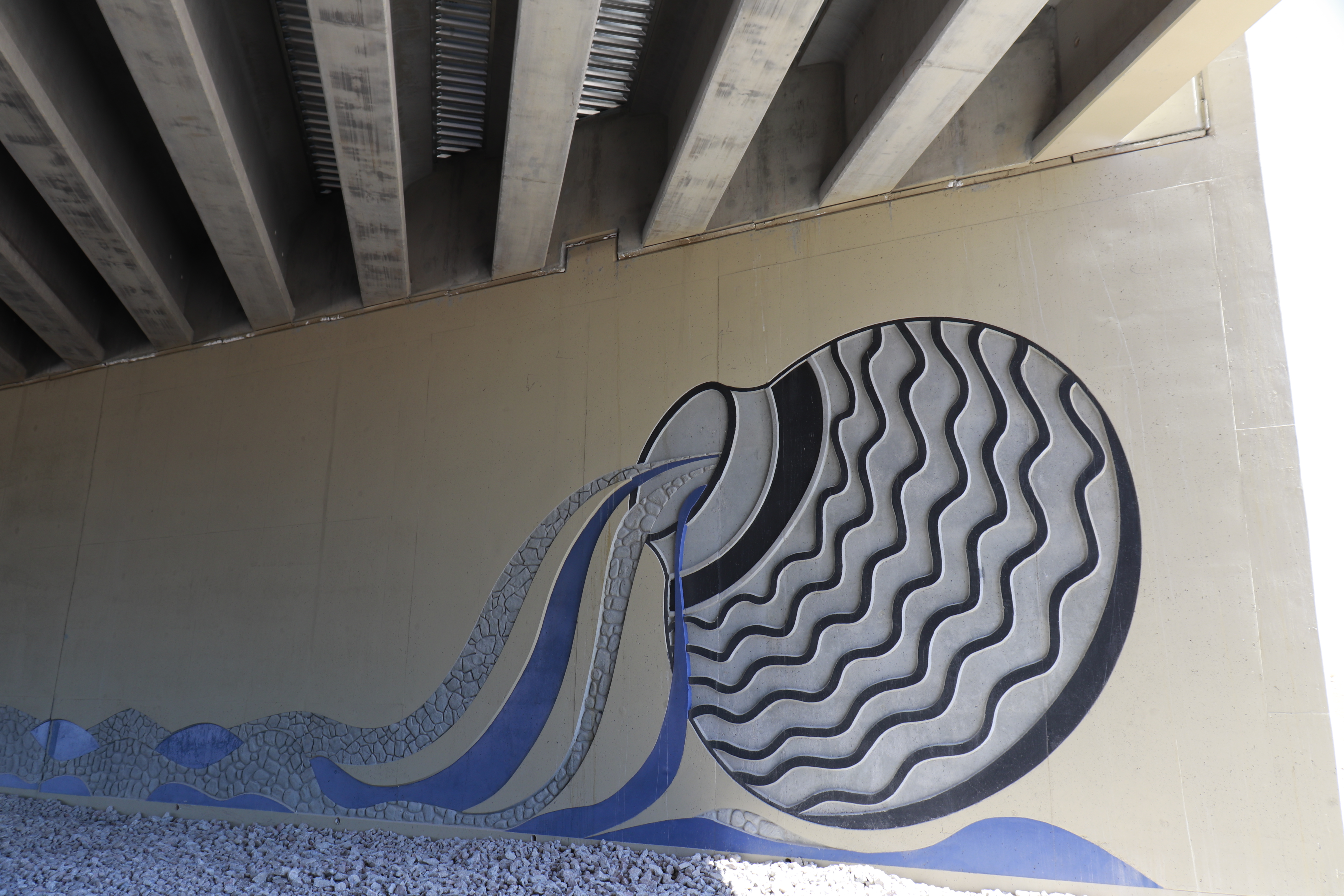 Mural on Interstate 10 under the Jimmie Kerr Bridge in Casa Grande