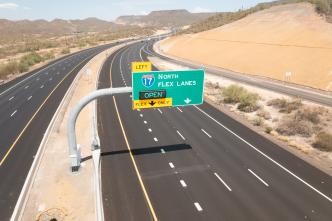 Sign marking the start of the I-17 flex lanes