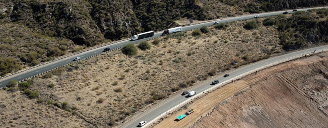Arizona Highways Image showing vehicles traveling
