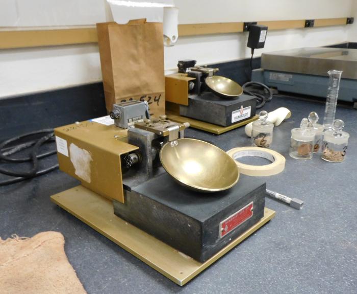 Liquid limit device used in ADOT's T89 test