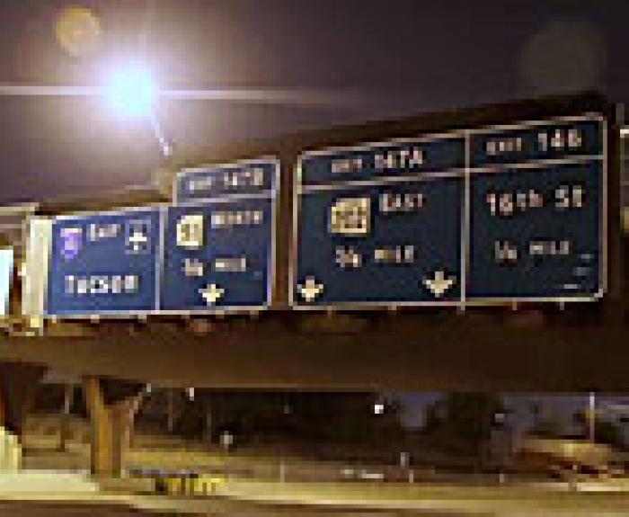 highway overhead signs