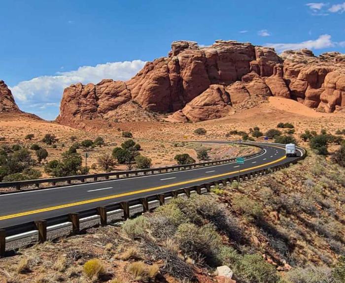 US 89 between Bitter Springs and Page after a pavement refresh