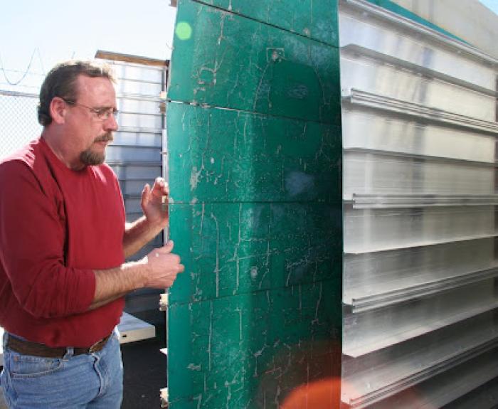 Worn out highway sign