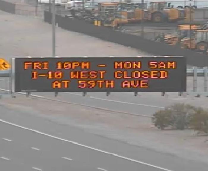 DMS messaging freeway sign with message