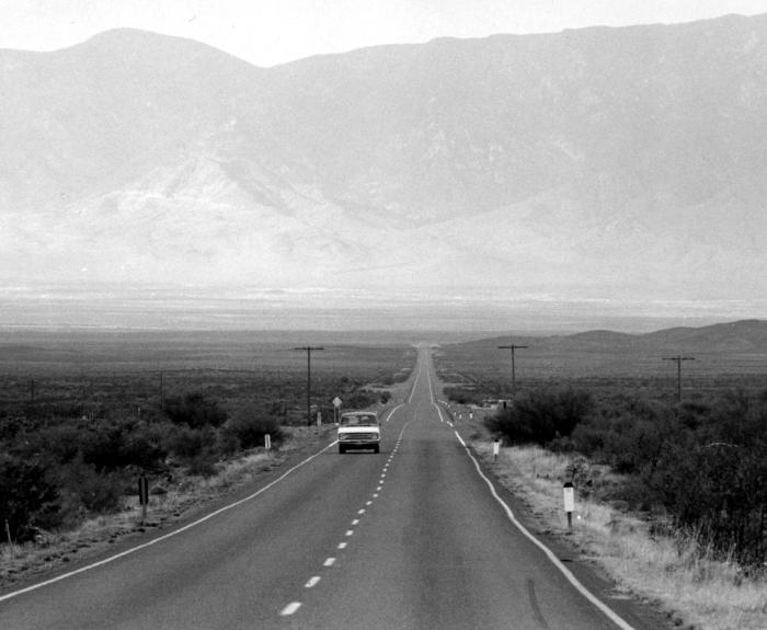 Black and white image of SR 666