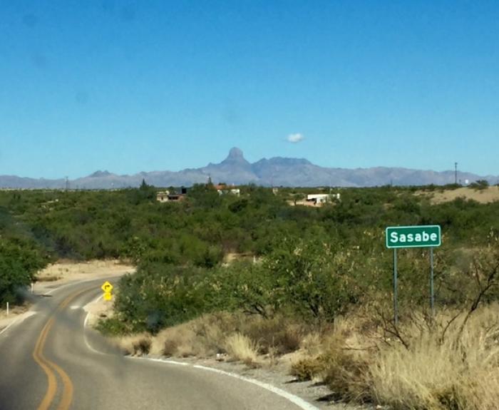 SR 286 near Sasabe freeway and mountains