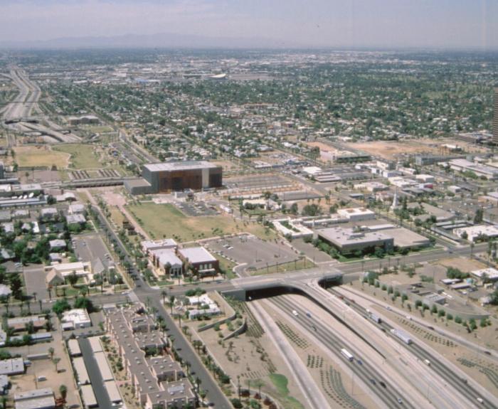 Aerial photo of I-10 Deck Park Tunnel soon after opening
