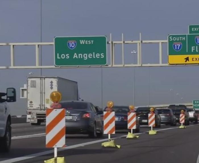 Image of cars driving on I-10
