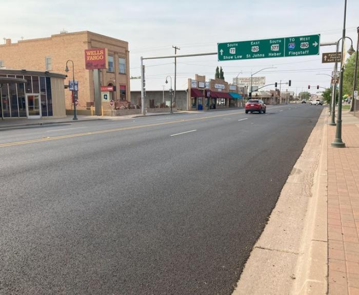 Business 40 in downtown Holbrook