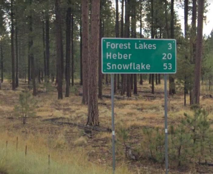 Road sign Forest Lakes Heber and Snowflake