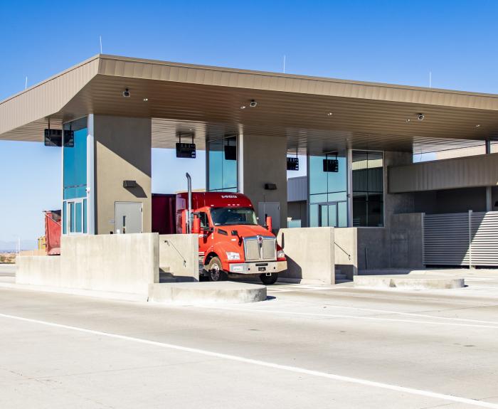 Truck at Ehrenberg Port of Entry