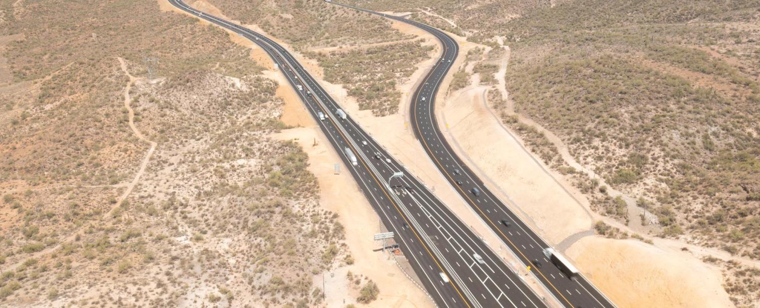 desert-highway-aerial-landscape-banner.jpg